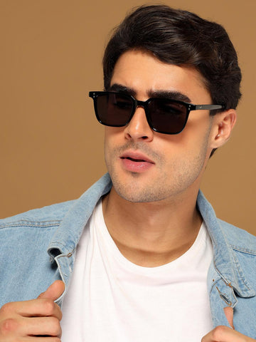 Wayfarer Sunglasses: Best Face Shapes